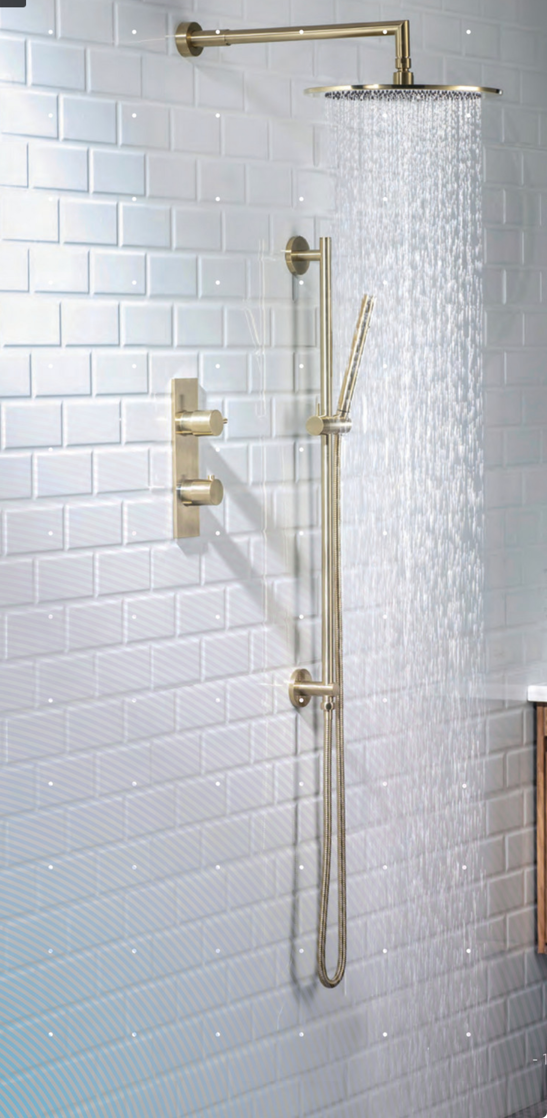 Flusso brass rainfall showerhead